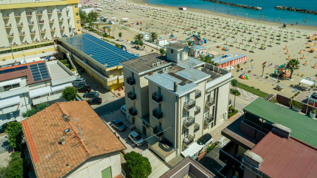 Hotel Milanese Rimini Extérieur photo