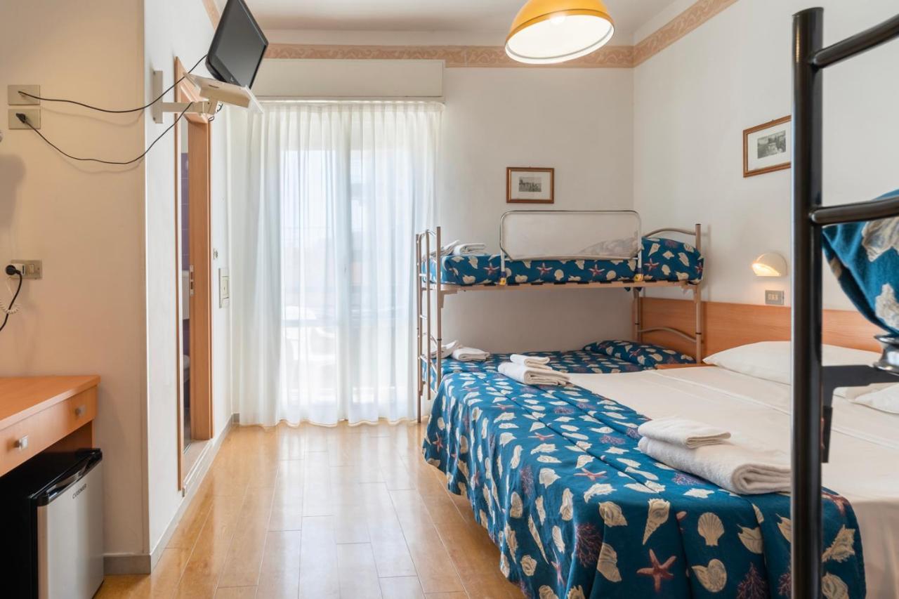 Hotel Milanese Rimini Extérieur photo