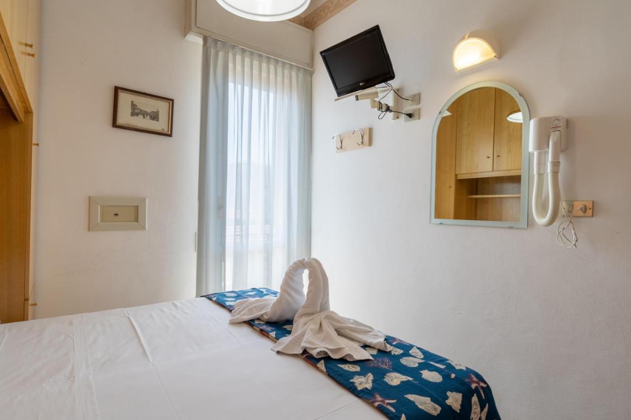 Hotel Milanese Rimini Extérieur photo